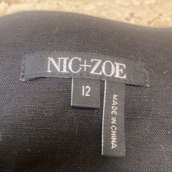 NIC+ZOE Black Skirt Set Excellent condition. Skirt Sz 12, top Sz,10. No flaws. - Picture 4 of 15